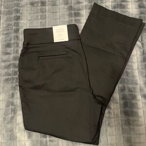 NWT Croft & Barrow Women’s Black Pants - Straight Mid Rise Size 12P Regular